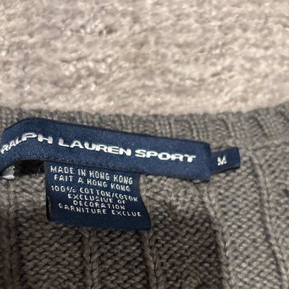 Ralph Lauren gray V-Neck Sweater with Pink Emblem size M - Picture 5 of 8